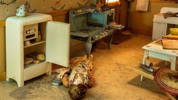 28 Crime Scene Photos That Reveal Modern History's Worst Murders