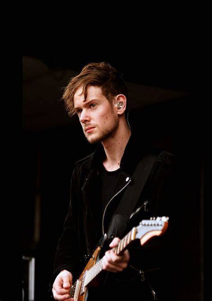 Adam Hann The 1975 Wiki Fandom