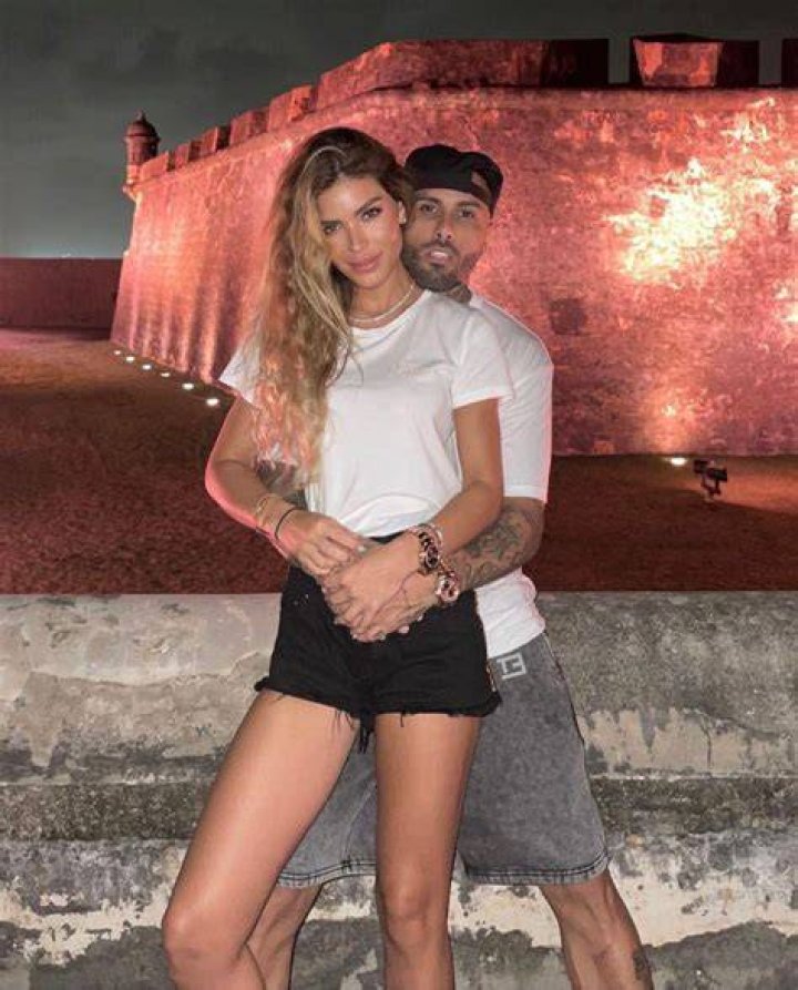 Aleska G&eacute;nesis Biograf&iacute;a, Nicky Jam y M&Aacute;S Solo en Venezuela
