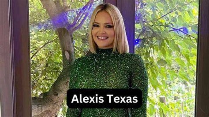 Alexis Alexanian Age, Wiki, Biography, Trivia, Birthday & Photos