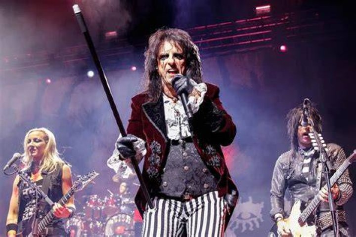 Alice Cooper's wife, Sheryl, kids keep the faith