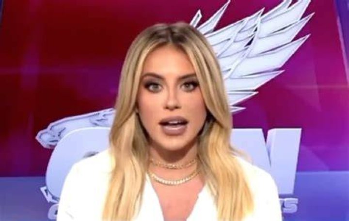 Alison Steinberg Asks Liberals to Help Save OAN