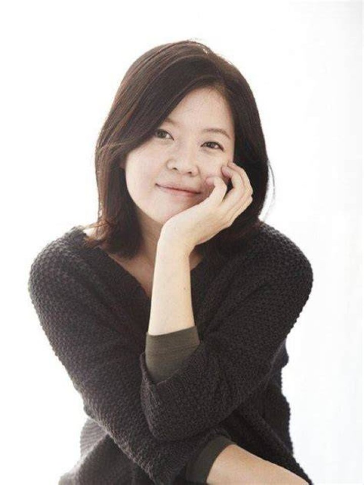 All About Kim Yeo Jin, The Beloved Wife Of Jang Hyuk