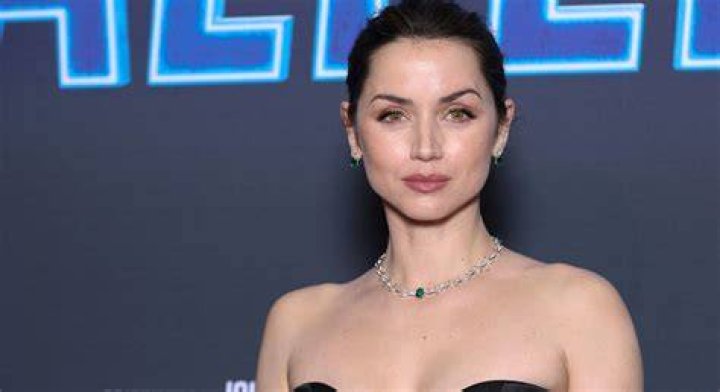 Ana de Armas, Star of &lsquo;Blonde,&rsquo; Follows These Fit, Healthy Habits &mdash; Eat