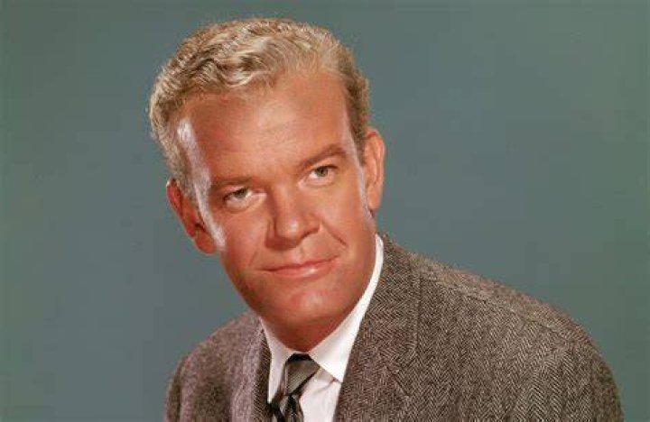 Andrew Duggan in a 1966 episode of The Fugitive titled 'Shadow of the