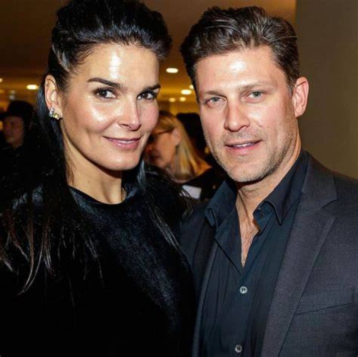 Angie Harmon and Greg Vaughan Are Engaged 'Marry Christmas!' Greg
