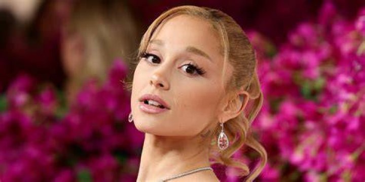 Ariana Grande's Best Hairstyles A Retrospective