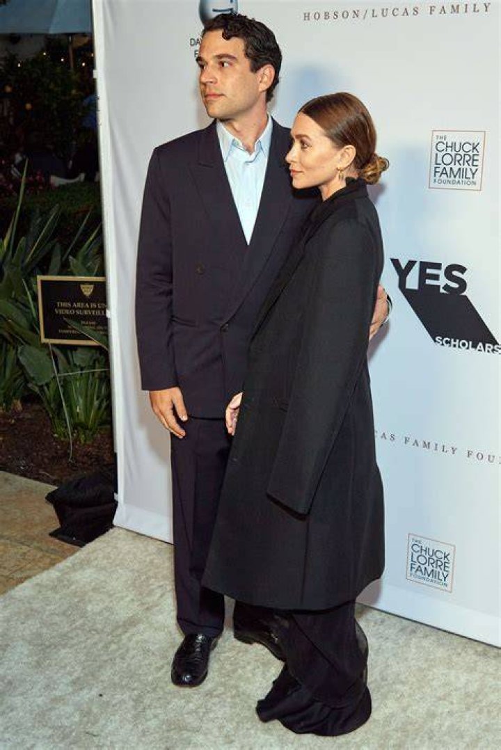 Ashley Olsen and Boyfriend Louis Eisner Make Red Carpet Debut Us Weekly