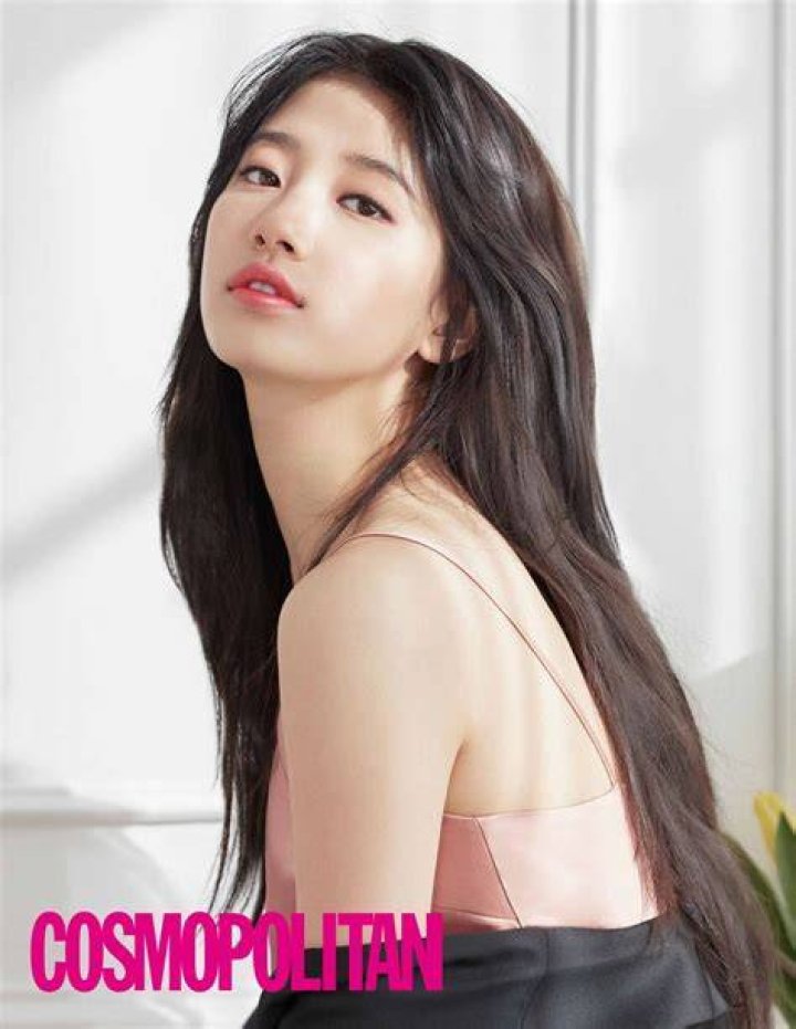 Bae Suzy Cosmopolitan Magazine April 2018