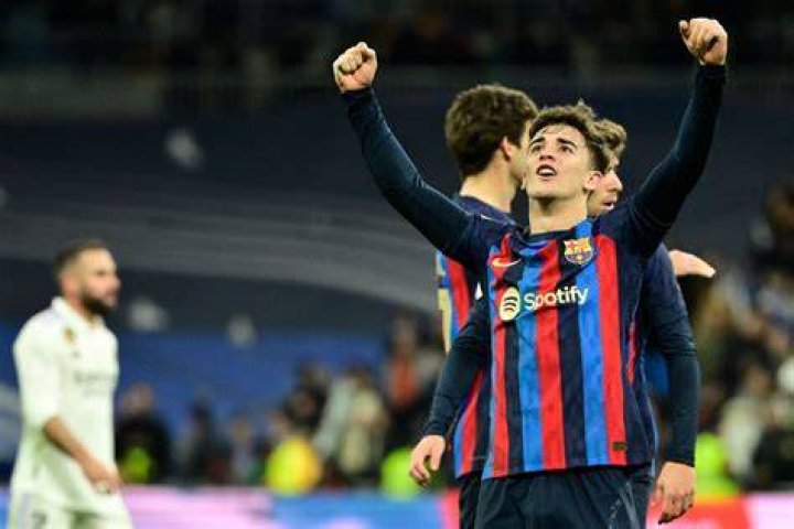 Barcelona &lsquo;optimistic&rsquo; about new contract for Lamine Yamal report