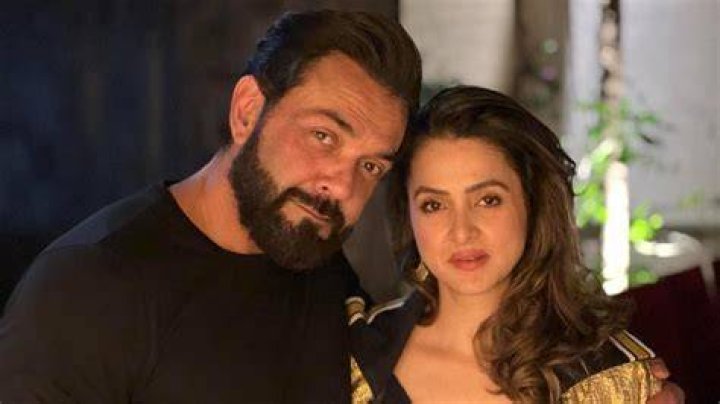 Bobby Deol And Tanya Deol's Love Story, How He Rang Her At Midnight To