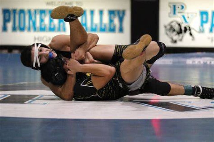 Boys Wrestling Pioneer Valley sweeps annual Pete Duca Invitational