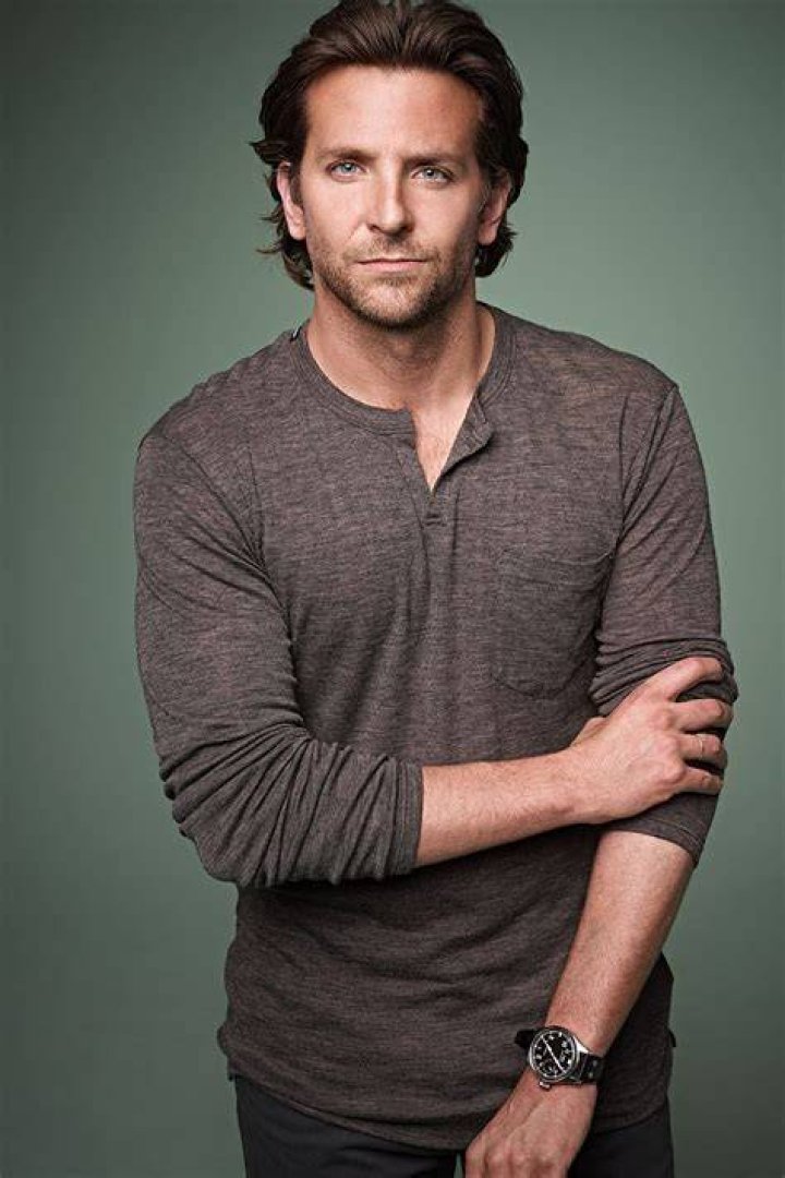 Bradley Cooper's Leonard Bernstein Biopic Goes To Netflix