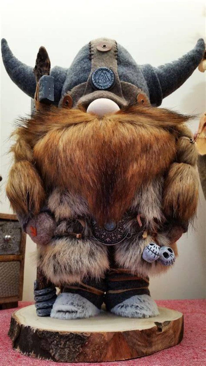 Brave Viking Gnome ! Gnomes, Gnomes crafts, Nordic gnomes
