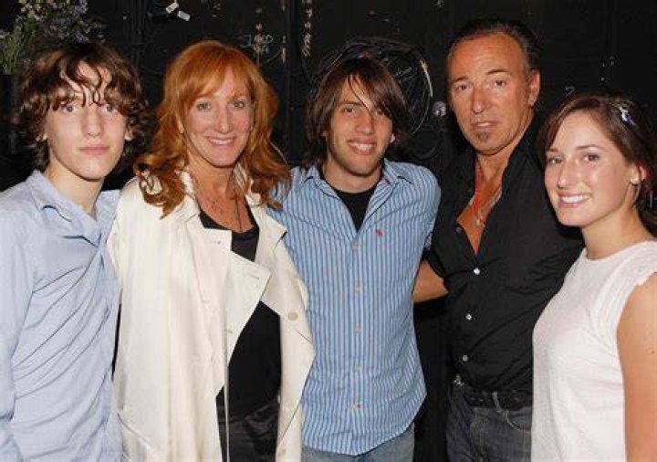 Bruce Springsteen & Family See The Rocker With His 3 Kids Hollywood Life