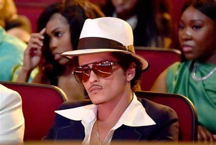 Bruno Mars Allegedly Has 50 Million Gambling Debt With MGM Casino