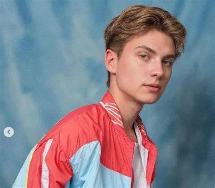 Carter Sharer (Youtuber) Wiki, Bio, Age, Height, Weight, Net Worth