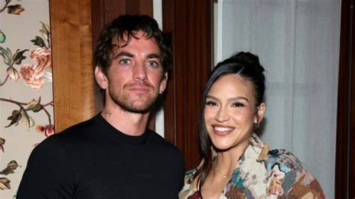 Cassie and her husband Alex Fine share adorable family photos with