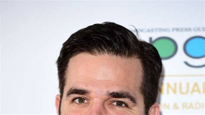Casting News &lsquo;Catastrophe&rsquo;s Rob Delaney Starring in &lsquo;Tom and Jerry