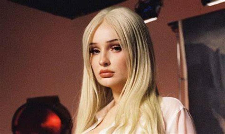 Celebrities kim petras 151435