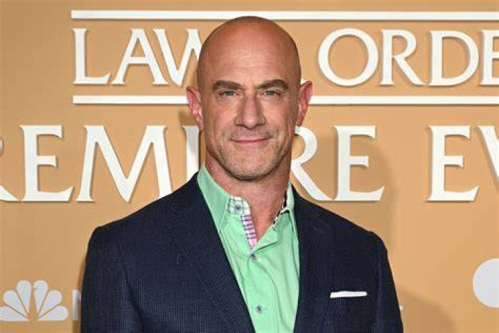 Chris Meloni returning for &lsquo;Law & Order&rsquo; spinoff, reprising Elliot