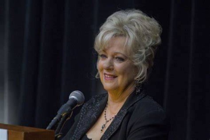 Connie Smith Bio, Net Worth, Age, Ethnicity, Height, Married