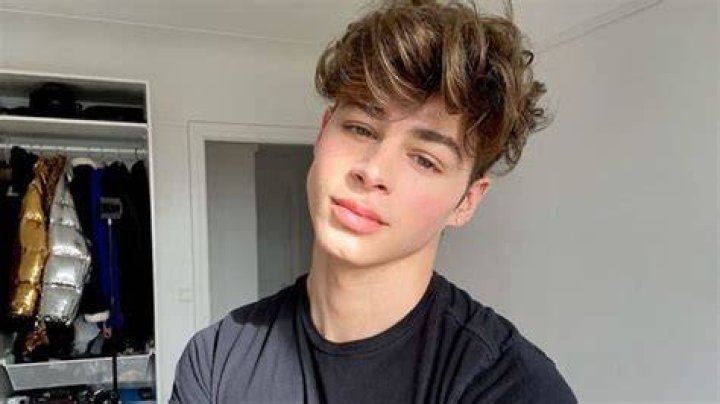 Contact Pierre Boo Creator and Influencer