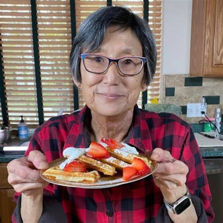 Cooking With Lynja Lynn Davis Wins Editing 2021 YouTube Streamy
