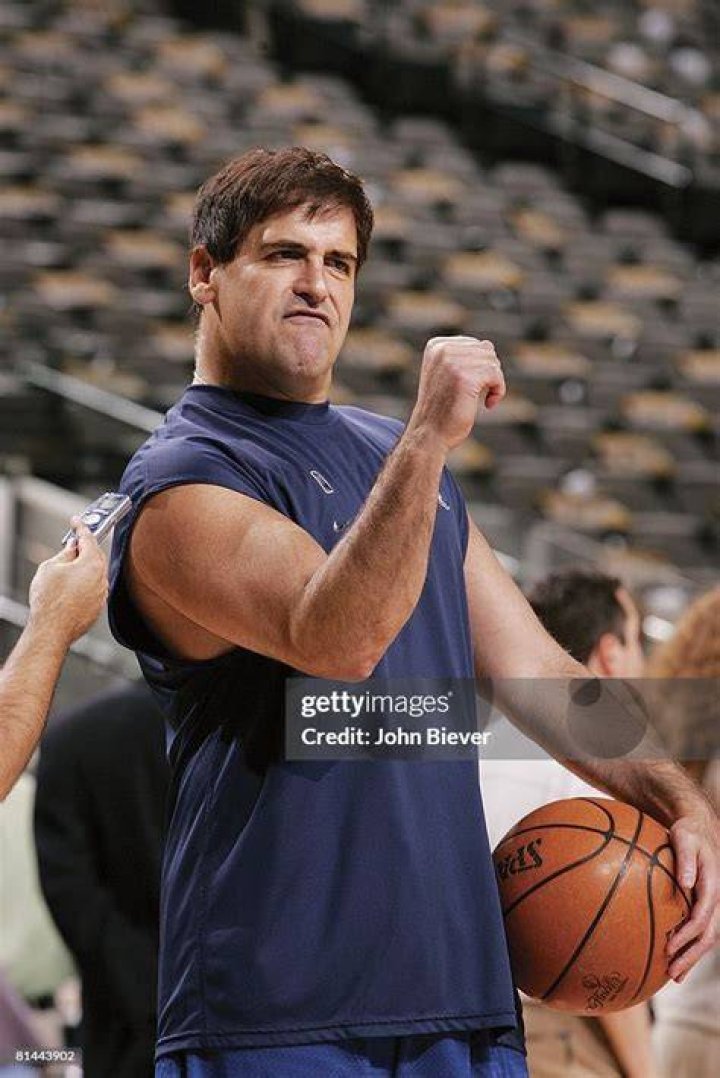 Dallas Mavericks owner Mark Cuban Net worth and Properties ( Bio, House