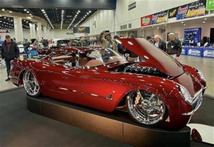 Dave Kindig or Chip Foose? His wiki, net worth, age, height, weight