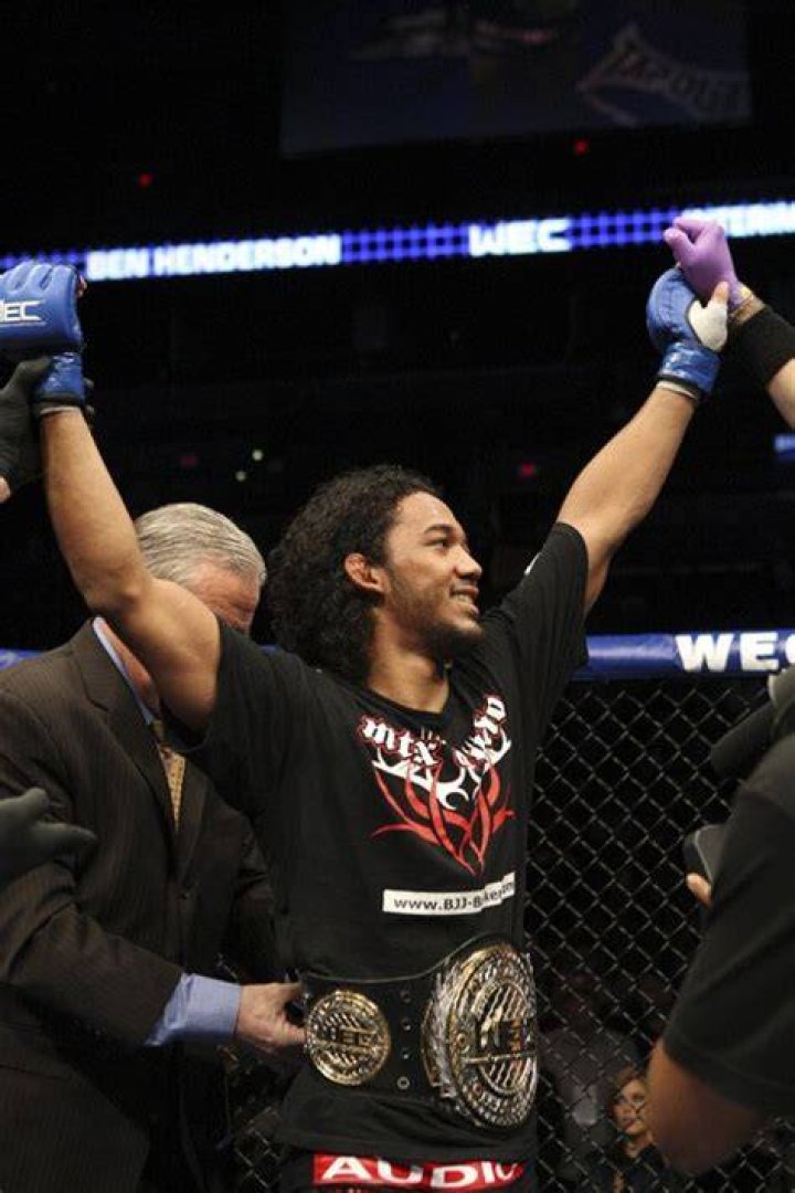 Decatur grad, Ben Henderson, will defend WEC title in Arizona Dec. 16