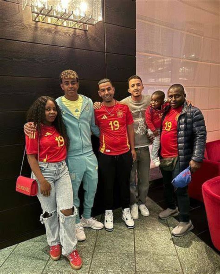 Does Lamine Yamal, The Footballer, Have Children?