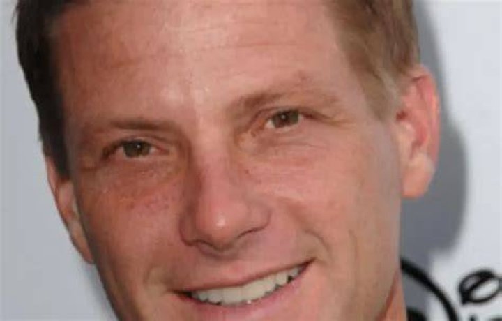 Doug Savant Net Worth, Wife Laura Leighton, Children, Bio