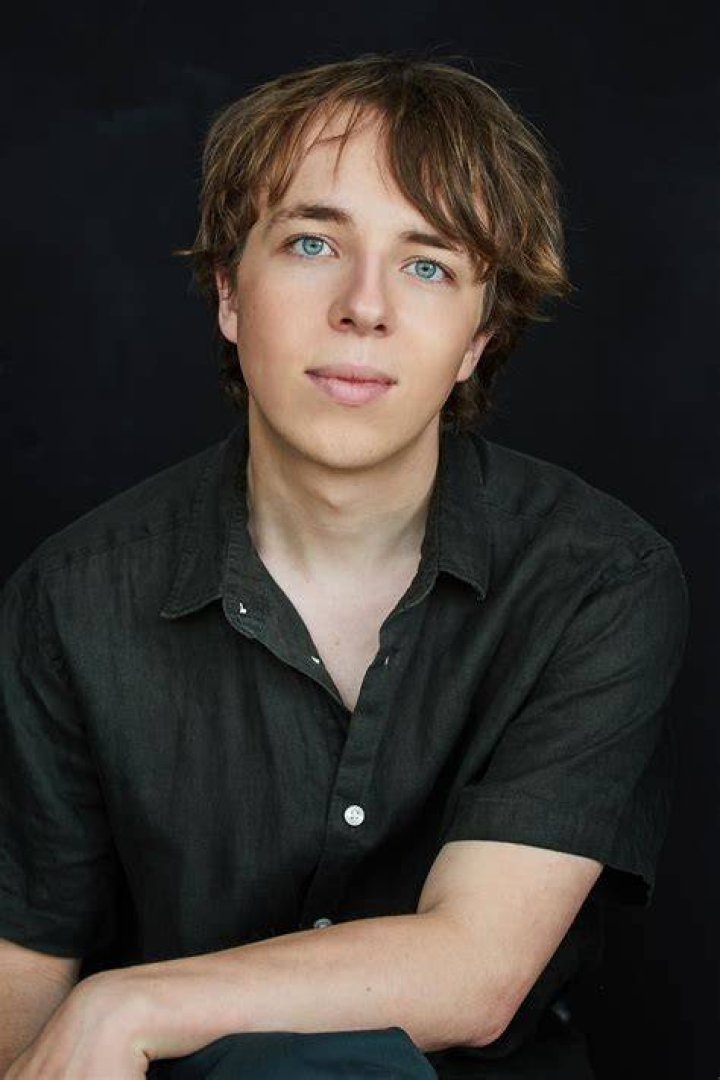 Ed Oxenbould Biography IMDb