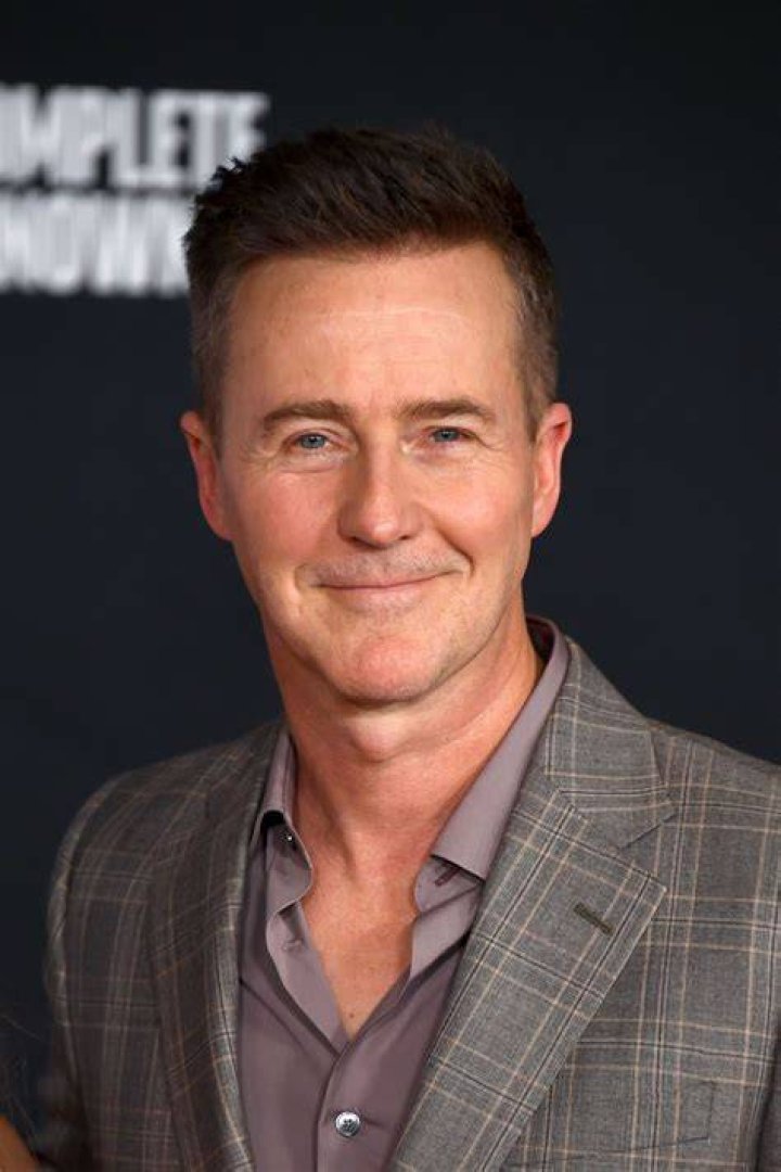 Edward Norton, "Primal Fear" (1996). Love this movie (LOVE Edward