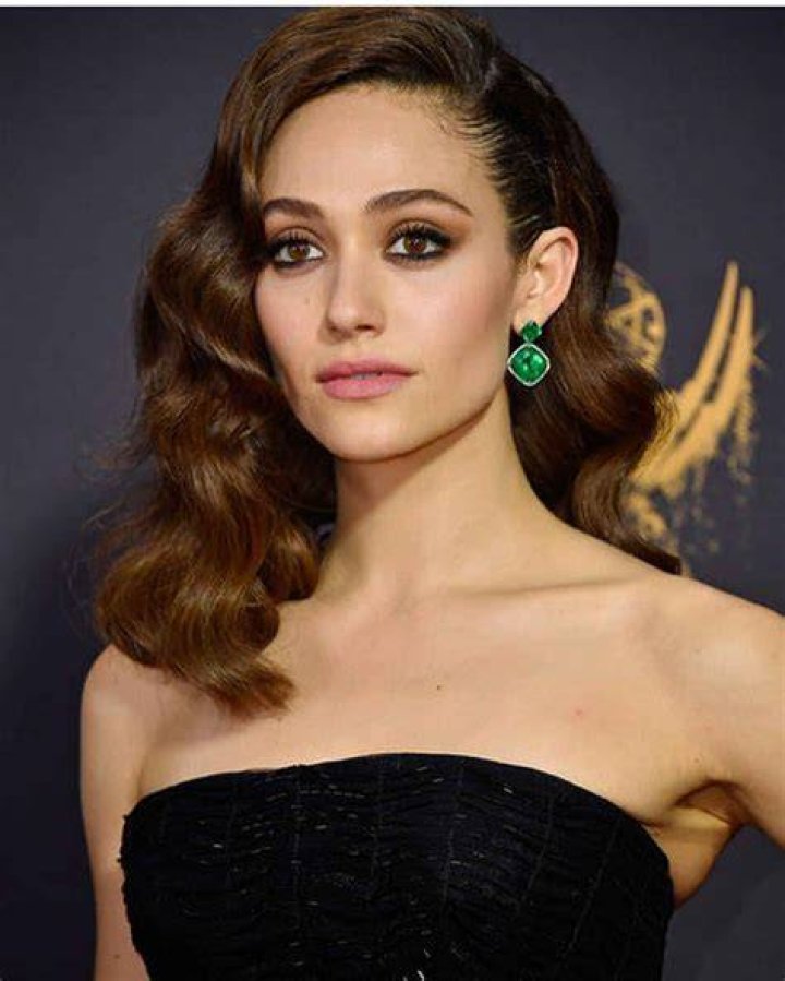 Emmy Rossum Net Worth Celebrity Sizes