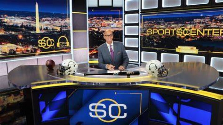 ESPN brings 'College GameDay' to 3 women&rsquo;s basketball matchups