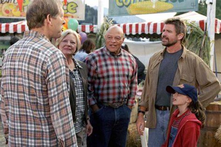 Everwood Cast Bio John Beasley