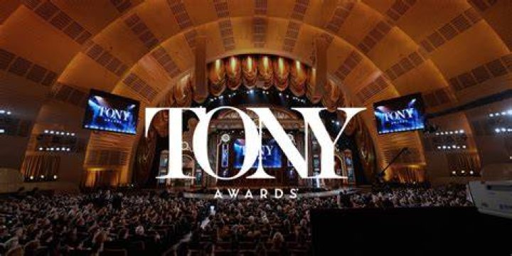 Everything to Know About Tony Shalhoub's &acirc; Monk&acirc; Movie News and Gossip