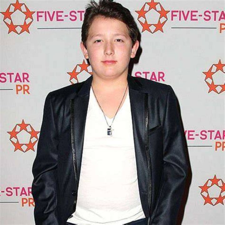 Frankie Jonas Age, Net Worth, Height, Now, College, Birthday 2022