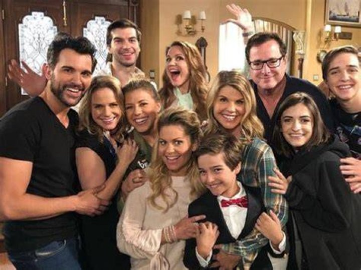 &lsquo;Fuller House&rsquo; Star Juan Pablo Di Pace Publicly Comes Out as Gay
