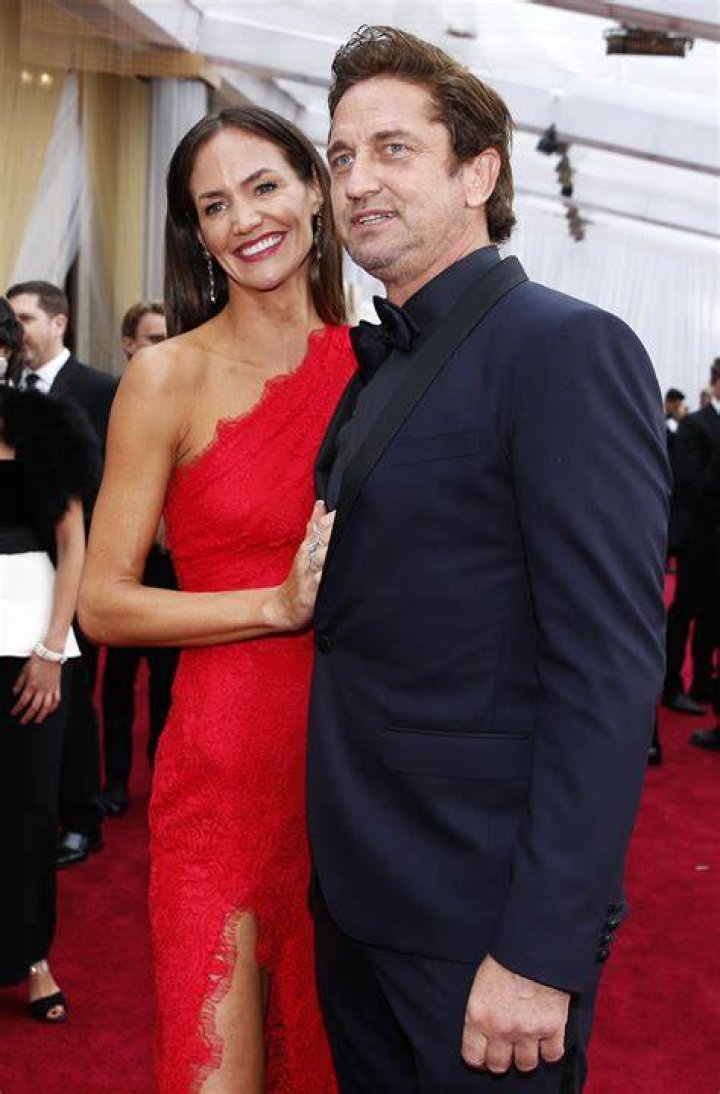 Gerard Butler Wife, Gerard Butler Splits From Girlfriend Brown