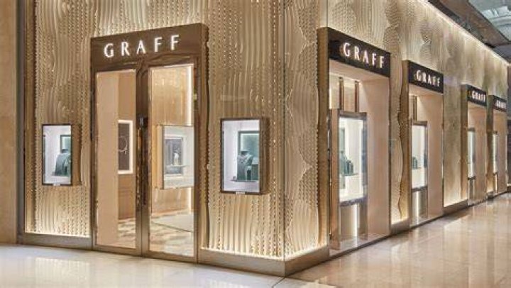 Graff Acquires World's Largest Rough Diamond For 53 Million