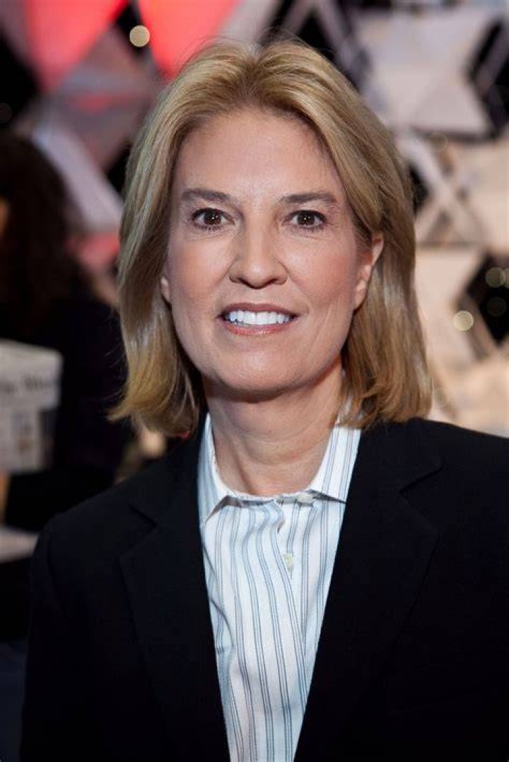 Greta Van Susteren Height, Age, Body Measurements, Wiki