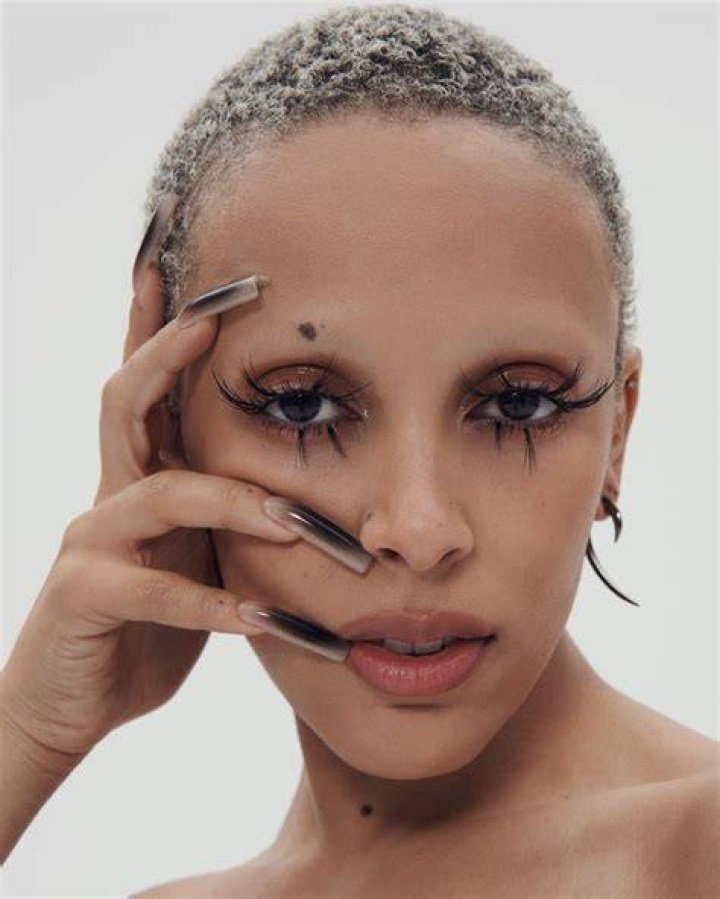 How Doja Cat Ripped Off Her Shell&mdash;And Why She's Happier For It