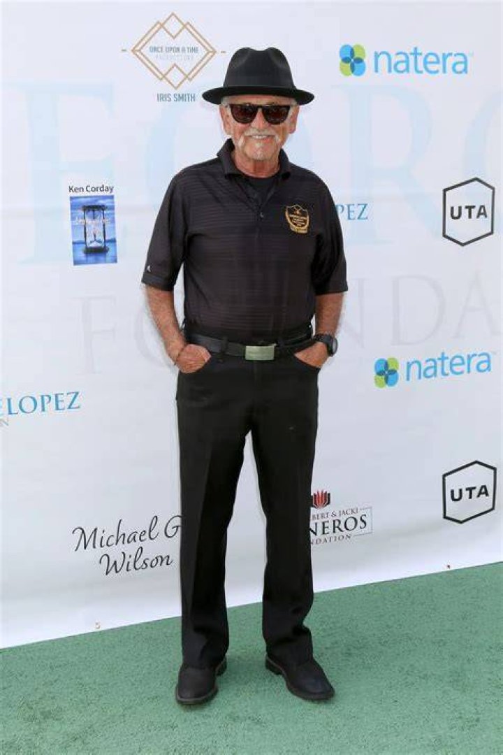 How Tall Is Joe Pesci? The Small But Mighty Actor