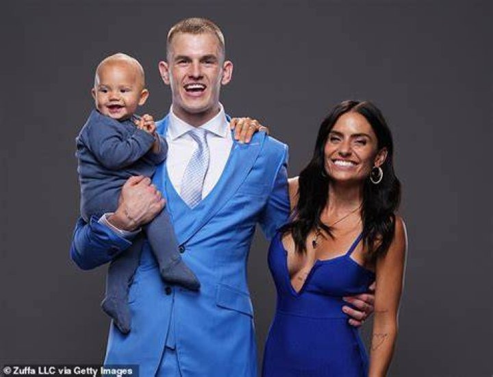 Ian Garry Wife Layla AnnaLee Is A Television Presenter