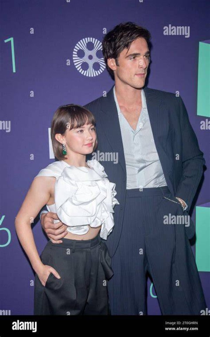 Jacob Elordi And Cailee Spaeny Make A Stylish Duo As They Lead The