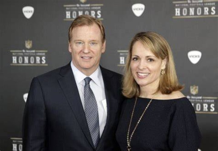Jane Skinner Net Worth Bio, Wiki, Age, Height, Family, Husband, Roger