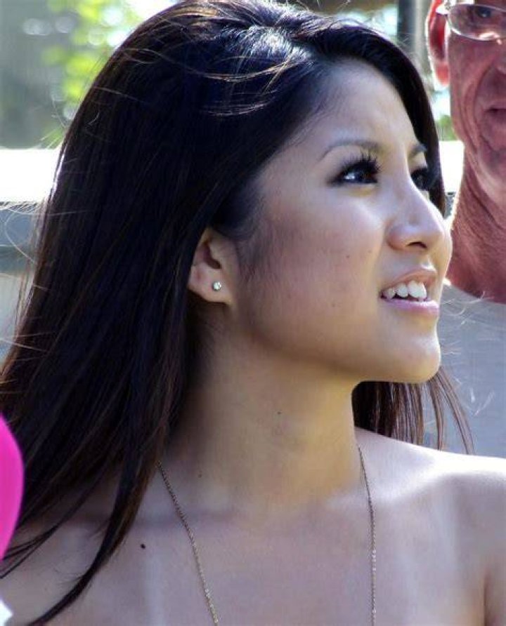 Jasmine Trias colleeninhawaii Flickr